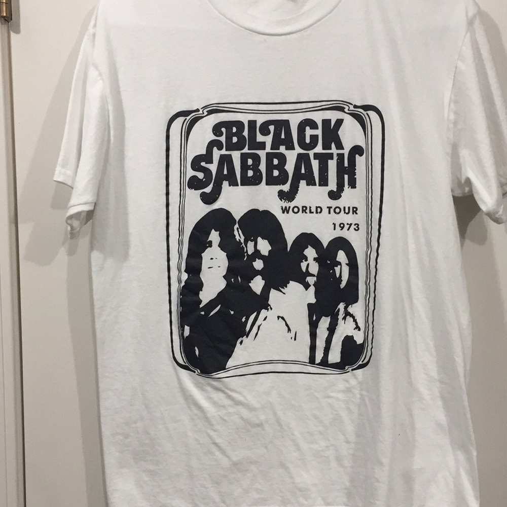 Black Sabbath rock band T-shirt